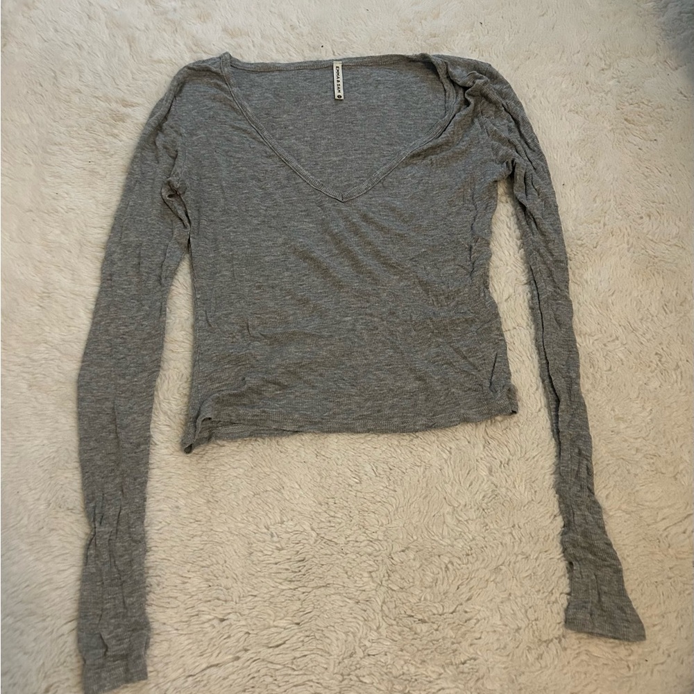 Emma & Sam gray longsleeve top